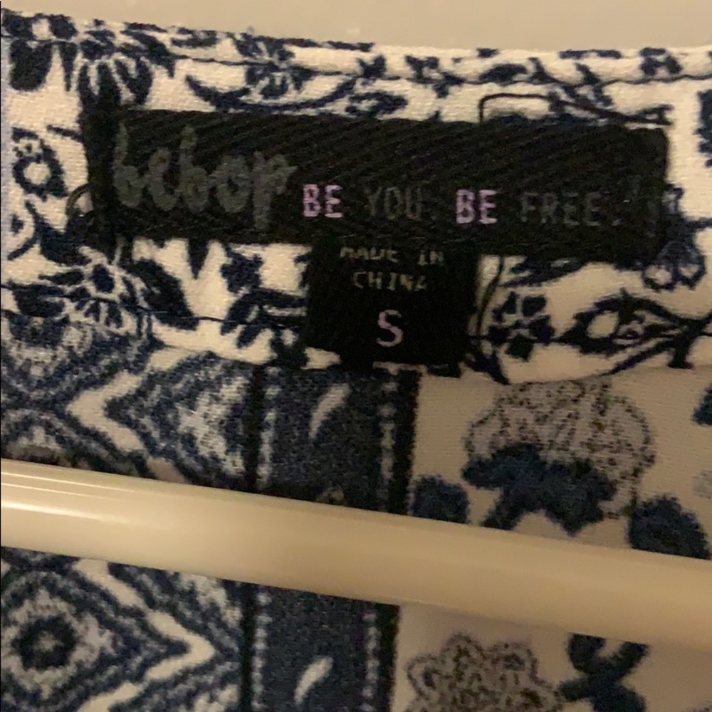 Patterned romper - Picture 3 of 3